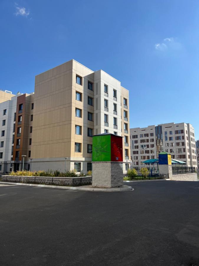 Уютная Квартира На Expo-Smart Замок Apartment Astana Ngoại thất bức ảnh