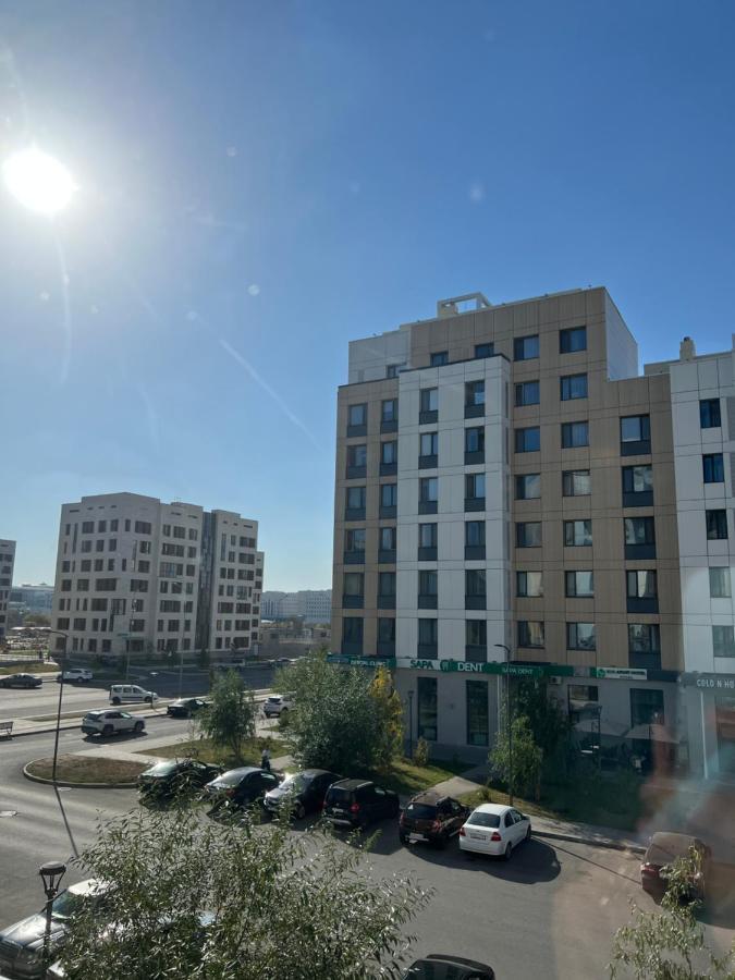 Уютная Квартира На Expo-Smart Замок Apartment Astana Ngoại thất bức ảnh