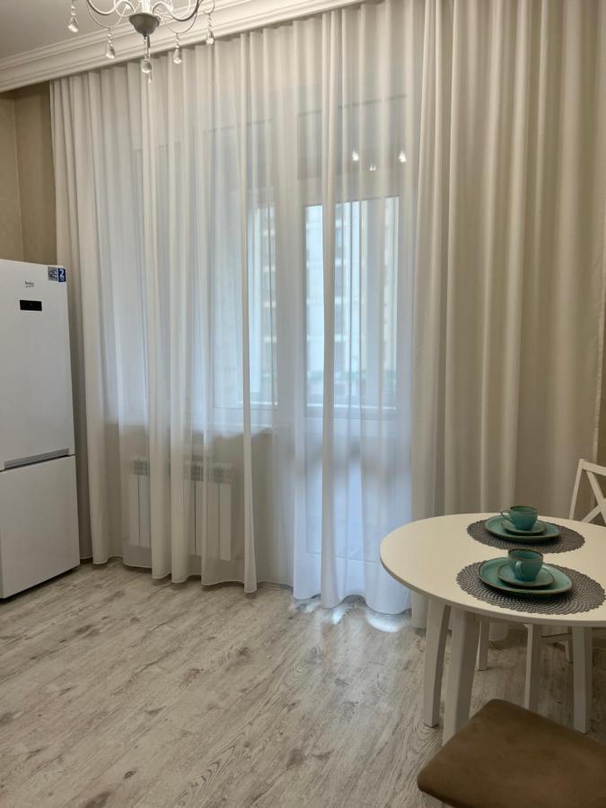 Уютная Квартира На Expo-Smart Замок Apartment Astana Ngoại thất bức ảnh
